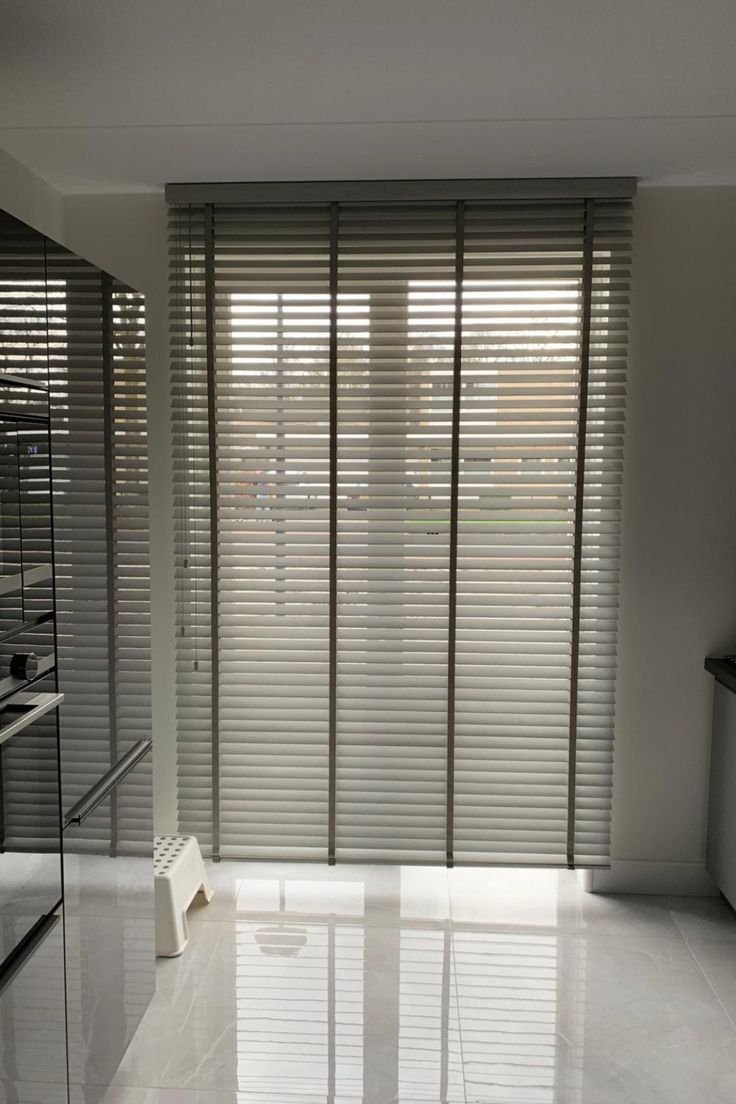 wooden venetian blinds dubai